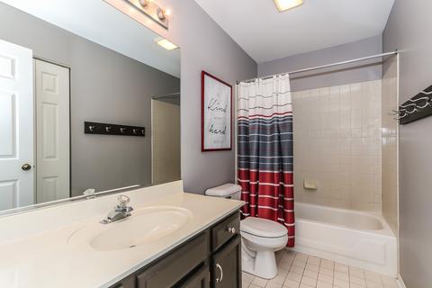 101 Hampton St, Cary, IL 60013 photo 21