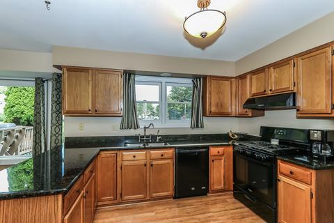 101 Hampton St, Cary, IL 60013 photo 9
