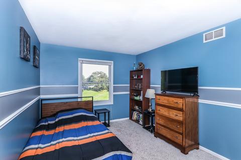 101 Hampton St, Cary, IL 60013 photo 20