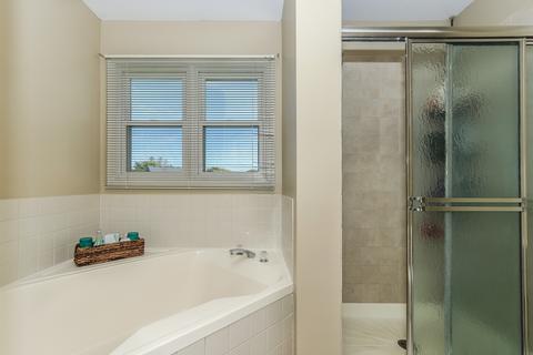 101 Hampton St, Cary, IL 60013 photo 18