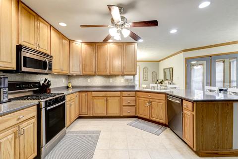 1 Nicky Dr, Mansfield, IL 61854 photo 9