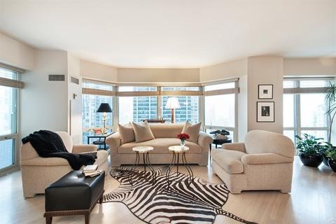 100 E Huron St #1507, Chicago, IL 60611 photo 5