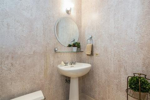 100 E Huron St #1507, Chicago, IL 60611 photo 12