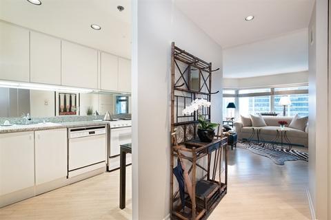 100 E Huron St #1507, Chicago, IL 60611 photo 4