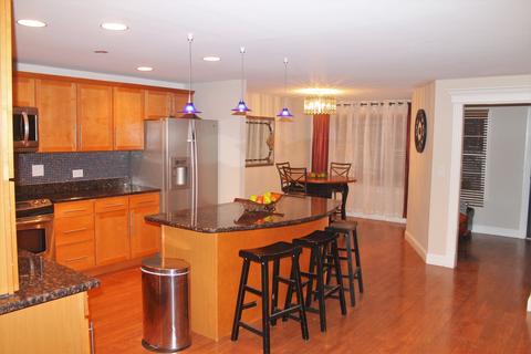 1517 Harvard Cir, Schaumburg, IL 60193 photo 8