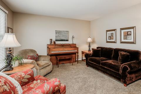1619 Wilson Ave, Wheaton, IL 60189 photo 3