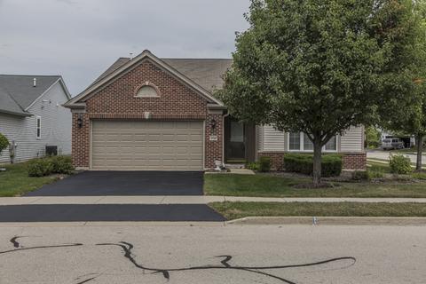 2434 Rolling Ridge Ln, Elgin, IL 60124 photo 1