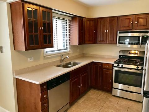 15616 Pine Rd, Oak Forest, IL 60452 photo 8