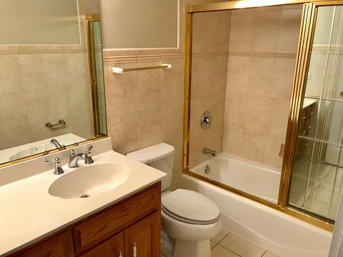 15616 Pine Rd, Oak Forest, IL 60452 photo 17