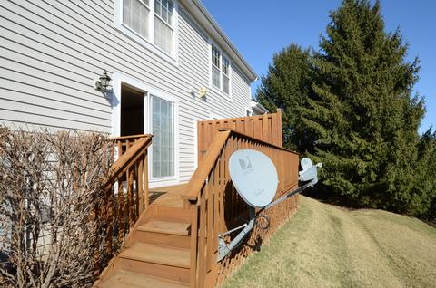 1061 E Danbury Dr, Cary, IL 60013 photo 21