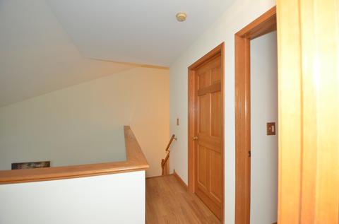 1061 E Danbury Dr, Cary, IL 60013 photo 14