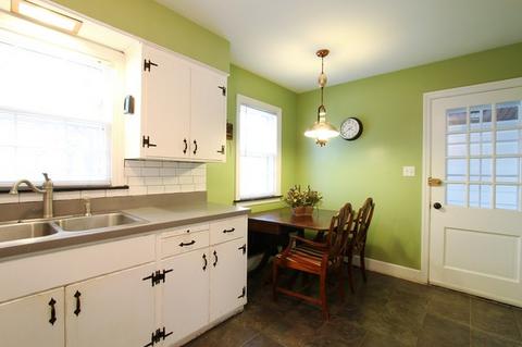 708 Center St, Mchenry, IL 60050 photo 8