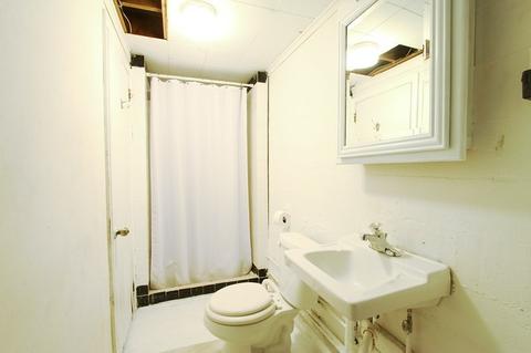 708 Center St, Mchenry, IL 60050 photo 14