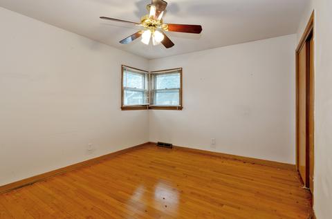 4208 Ponca Ave, Mchenry, IL 60050 photo 7