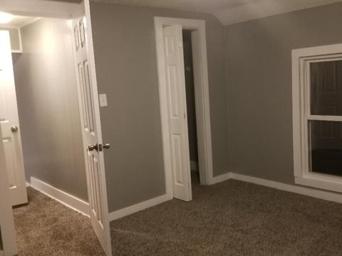 684 High St, Aurora, IL 60505 photo 13