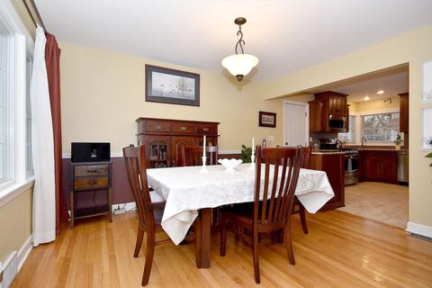 219 E 3rd St, Elmhurst, IL 60126 photo 6