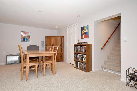 219 E 3rd St, Elmhurst, IL 60126 photo 21