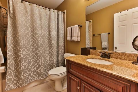 229 Raintree Ct, Aurora, IL 60504 photo 9