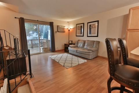 229 Raintree Ct, Aurora, IL 60504 photo 2