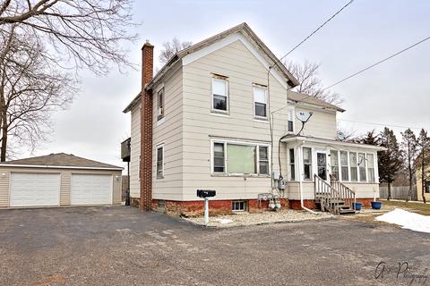 3516 Washington St, Mchenry, IL 60050 photo 1