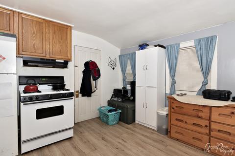 3516 Washington St, Mchenry, IL 60050 photo 4