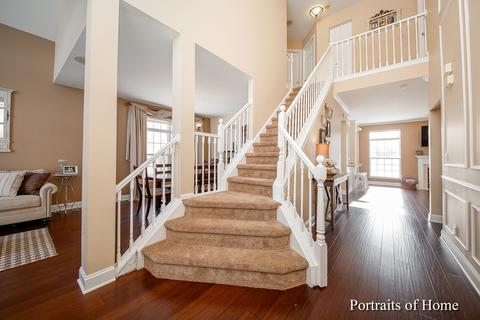 1947 Westridge Blvd, Bartlett, IL 60103 photo 2