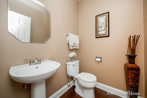 1947 Westridge Blvd, Bartlett, IL 60103 photo 12