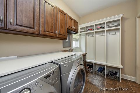 507 E 8th Ave, Naperville, IL 60563 photo 10