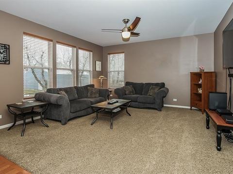 356 Comstock Dr, Elgin, IL 60124 photo 11