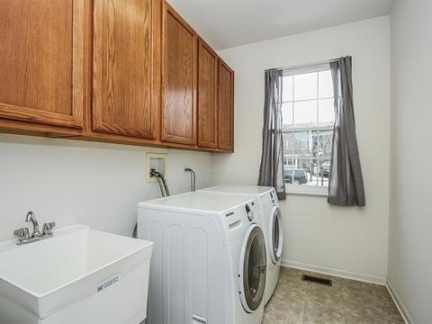 356 Comstock Dr, Elgin, IL 60124 photo 23