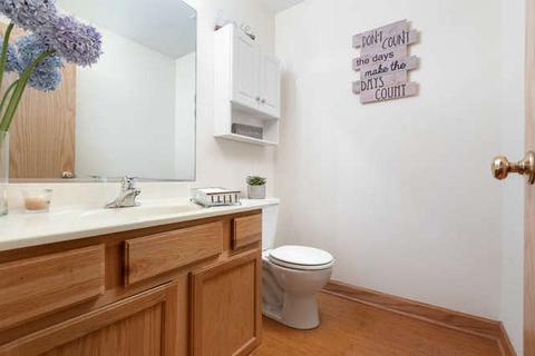 1428 Mackenzie Ln, Elgin, IL 60120 photo 14