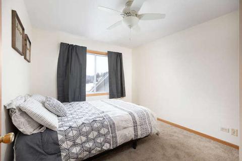 1428 Mackenzie Ln, Elgin, IL 60120 photo 19
