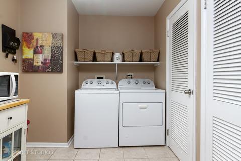 7410 S Thomas Ave, Bridgeview, IL 60455 photo 9