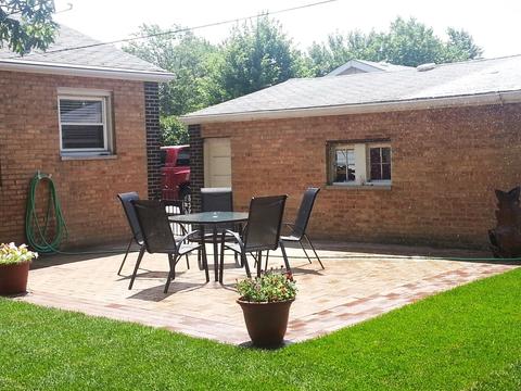 7410 S Thomas Ave, Bridgeview, IL 60455 photo 13
