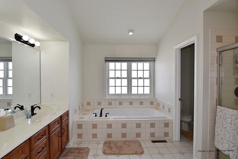 832 Sharp Ct, Elburn, IL 60119 photo 19