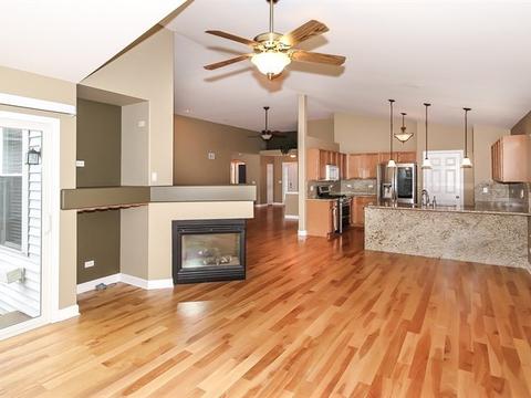 1904 Olde Mill Ln, Mchenry, IL 60050 photo 7