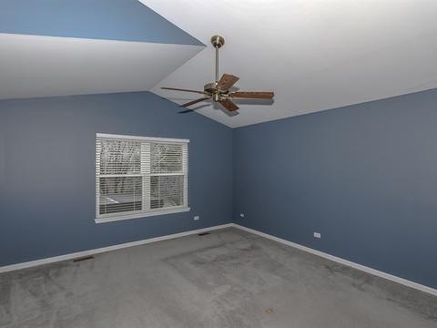 1904 Olde Mill Ln, Mchenry, IL 60050 photo 12