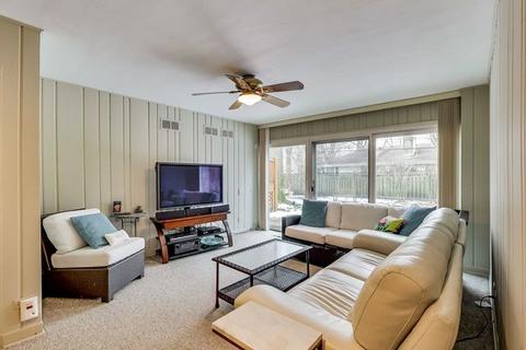 1030 Cherry Tree Ln, Glencoe, IL 60022 photo 14