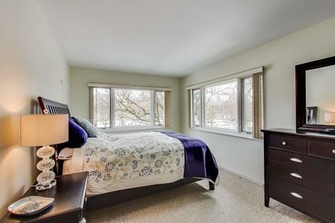 1030 Cherry Tree Ln, Glencoe, IL 60022 photo 19