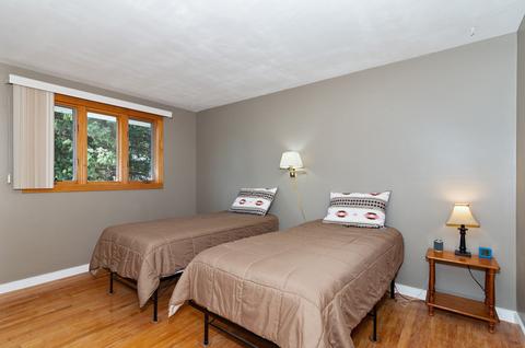 929 Balsam Ln, Bartlett, IL 60103 photo 7