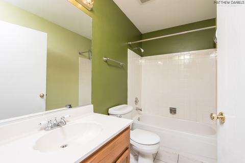1393 Newcastle Ct, Bartlett, IL 60103 photo 22