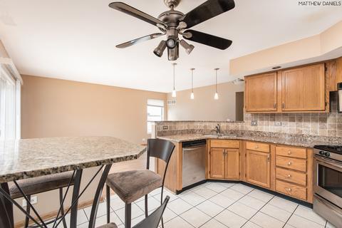 1393 Newcastle Ct, Bartlett, IL 60103 photo 10