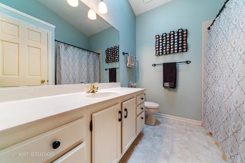 912 Appleton Dr, Batavia, IL 60510 photo 13