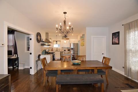 465 Laurel St, Elgin, IL 60120 photo 8