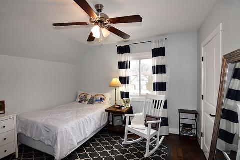 465 Laurel St, Elgin, IL 60120 photo 20