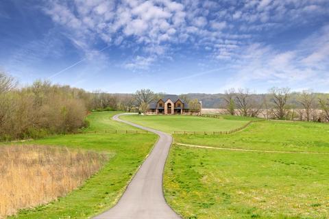 16791 Millard Rd, Morrison, IL 61270 photo 42