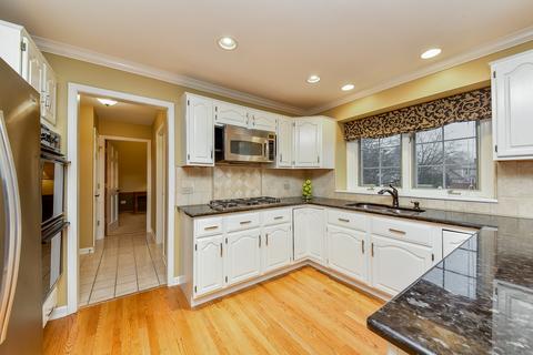 2640 Modaff Rd, Naperville, IL 60565 photo 8