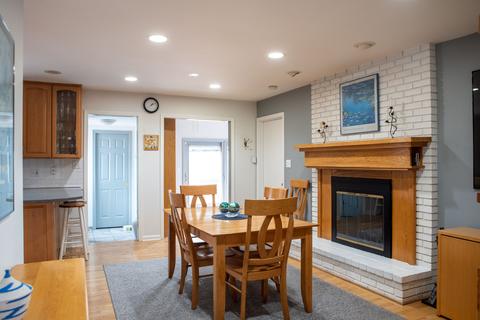 1410 Daly Rd, Wheaton, IL 60187 photo 9