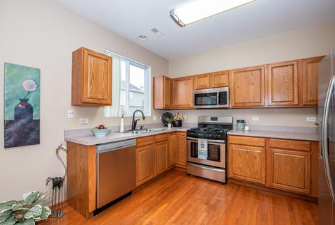 28808 W Pondview Dr, Lakemoor, IL 60051 photo 7