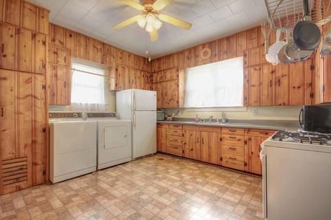 108 E Center St, Fairmount, IL 61841 photo 17